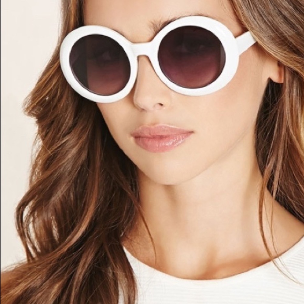 Retro White Round Sunglasses